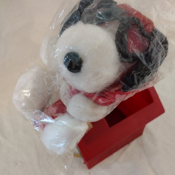 Vintage Teleflora Valentine's Day Flying Ace Plush Snoopy and Dog House Flower P - Picture 2 of 8
